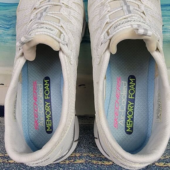 SKECHERS | White Sneakers for Women - Picture 6 of 8
